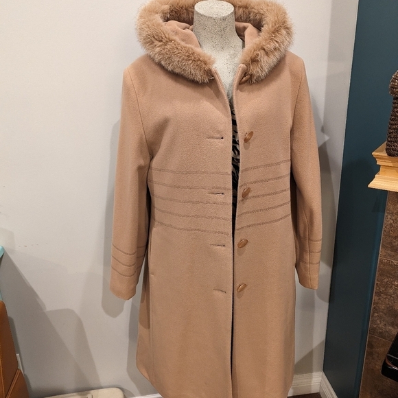 Cecil G Wool & Cashmere coat, mother of pearl buttons & fox fur, vintage Sz 14 - Picture 8 of 17